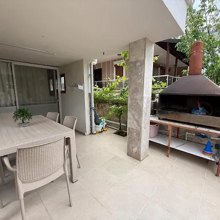 Garden Flat Near Sarimsakli Feriehus
