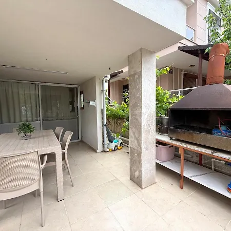 Garden Flat Near Sarimsakli *
